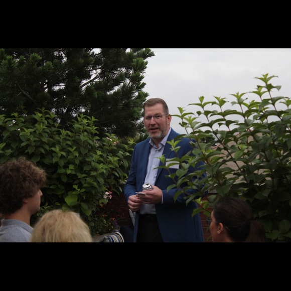 Meet your Posher, Mathew - Picture 1 of 1